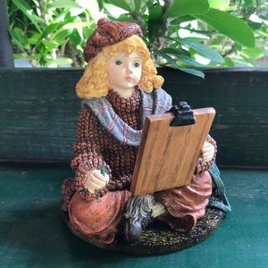 Small Vintage Figurine Girl Artist 1996 Great Art Inc.